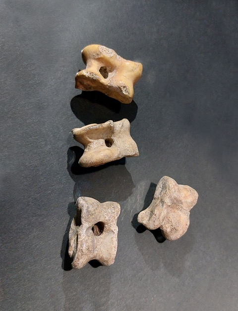 8-b.jpg
